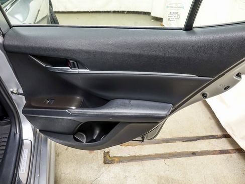 Used 2023 Toyota Camry XSE image 25