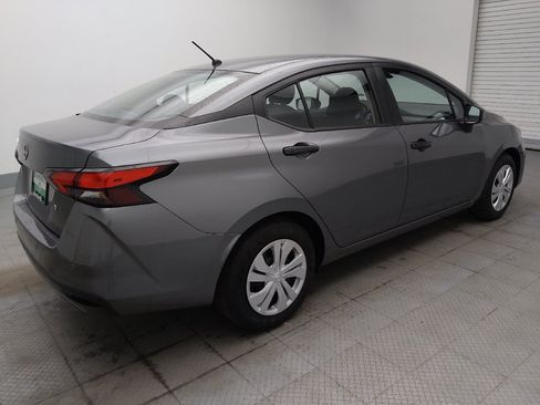 Used 2025 Nissan Versa S FWD image 10