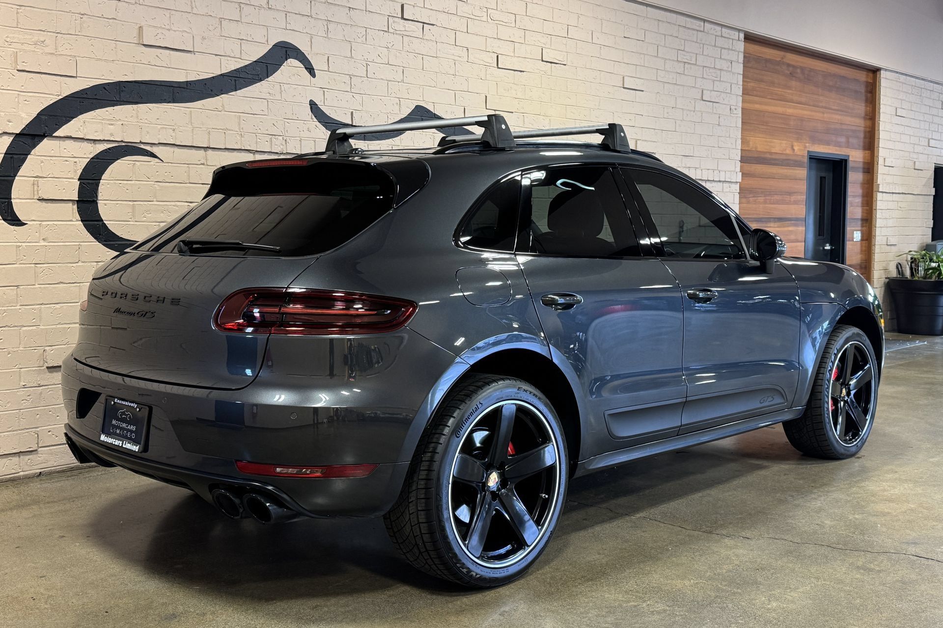 Used 2018 Porsche Macan GTS AWD/4WD image 4