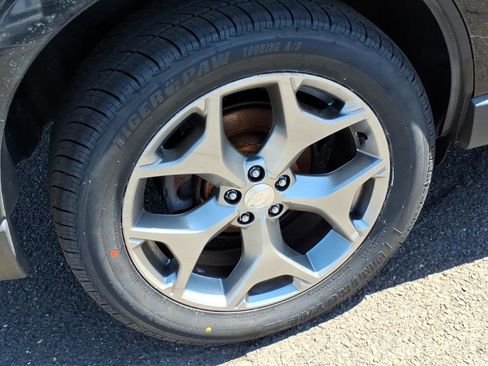 Used 2015 Subaru Forester 2.5i Touring w/ Popular Package #2 image 7