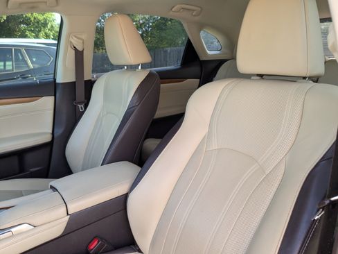 Used 2019 Lexus RX 350 FWD w/ Navigation Package image 10