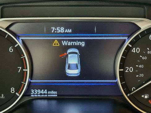 Used 2023 Nissan Altima 2.5 SV AWD/4WD image 15