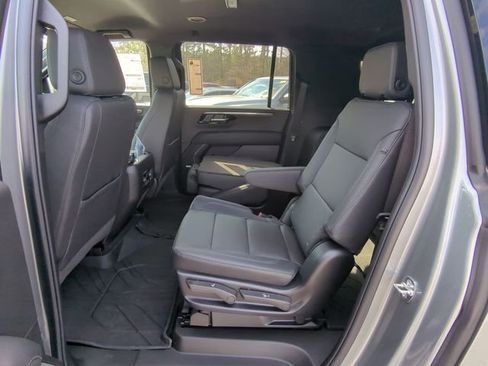 New 2026 Chevrolet Suburban LT w/ Comfort Package image 38