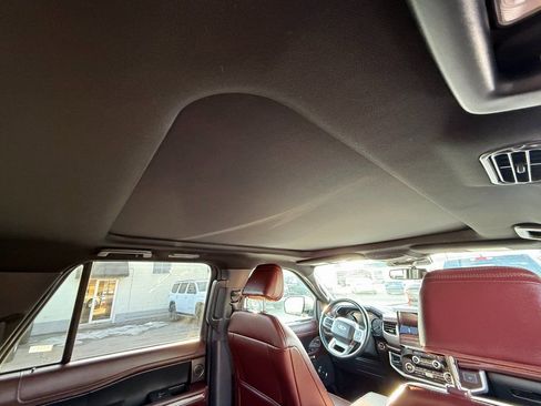 Used 2024 Ford Expedition Max Limited image 16