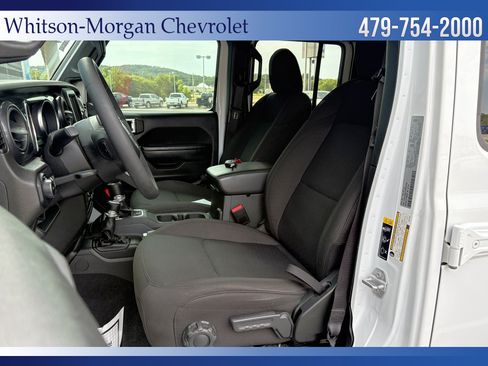 Used 2023 Jeep Wrangler Unlimited Sport AWD/4WD image 9