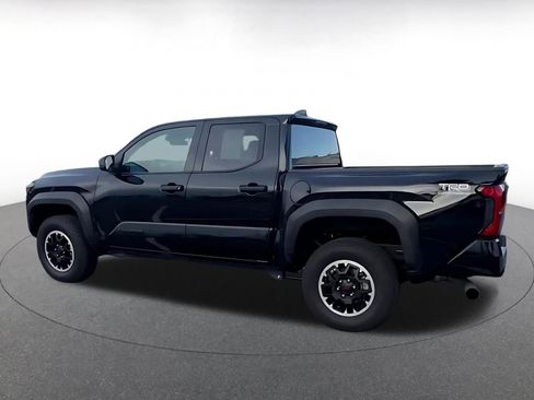 Used 2025 Toyota Tacoma TRD Off-Road image 9