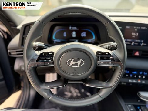 Used 2026 Hyundai Elantra Sport FWD image 14