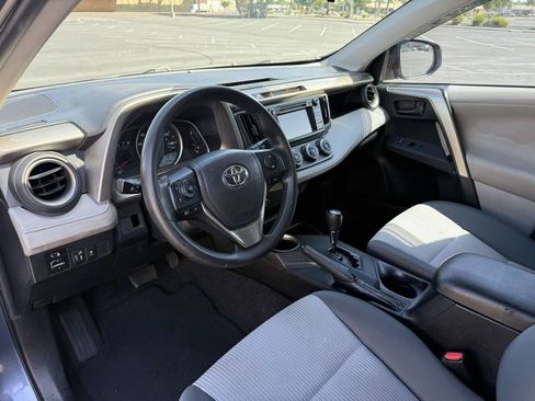 Used 2013 Toyota RAV4 LE image 13