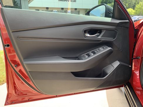 Used 2025 Honda Accord Sport image 14
