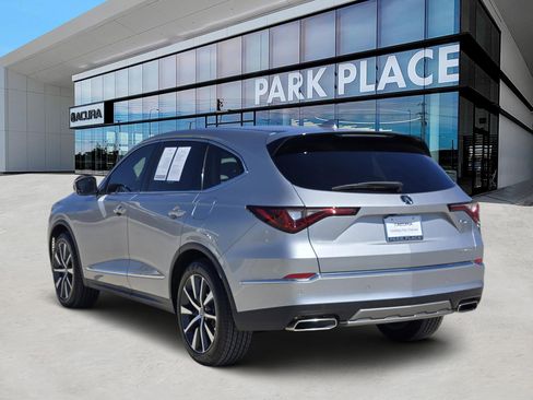 Used 2026 Acura MDX w/ Technology Package image 4