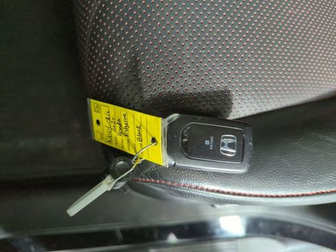 Certified 2020 Honda Ridgeline Black Edition image 25