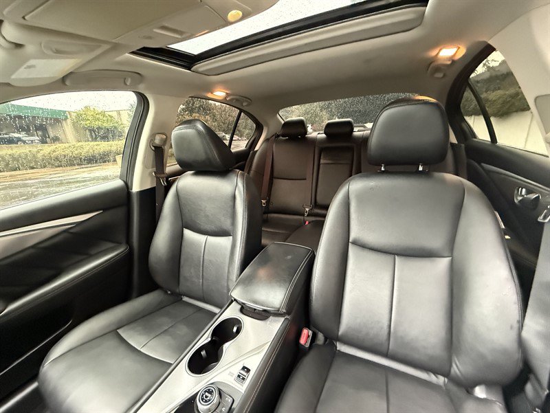 Used 2015 INFINITI Q50 Premium w/ Navigation Package AWD/4WD image 14