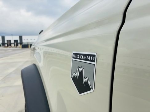New 2025 Ford Bronco Big Bend image 8