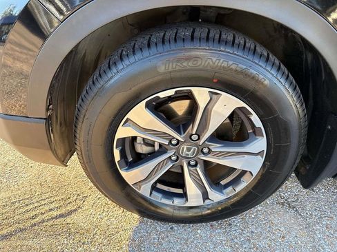 Used 2018 Honda CR-V LX image 4