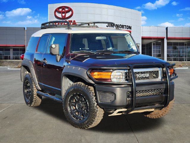 Used 2007 Toyota FJ Cruiser 4WD w/ Convenience Pkg image 1