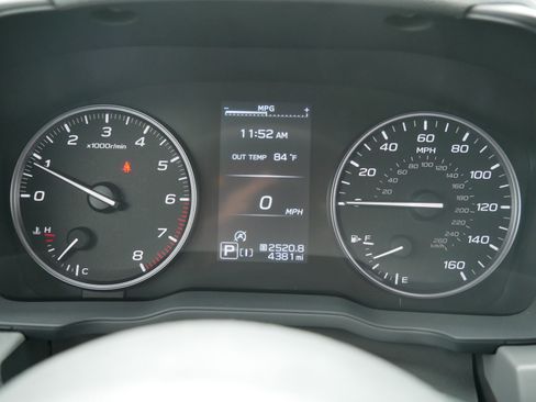 Used 2026 Subaru Crosstrek 2.5i Premium AWD/4WD image 21