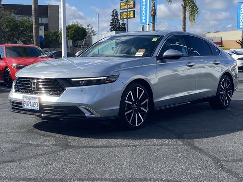 Certified 2025 Honda Accord Touring image 3