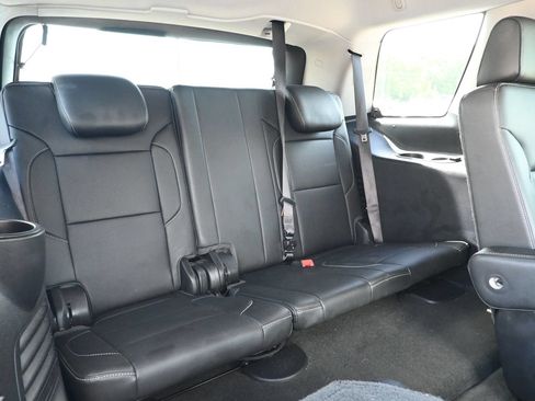 Used 2018 Chevrolet Tahoe Premier AWD/4WD image 35