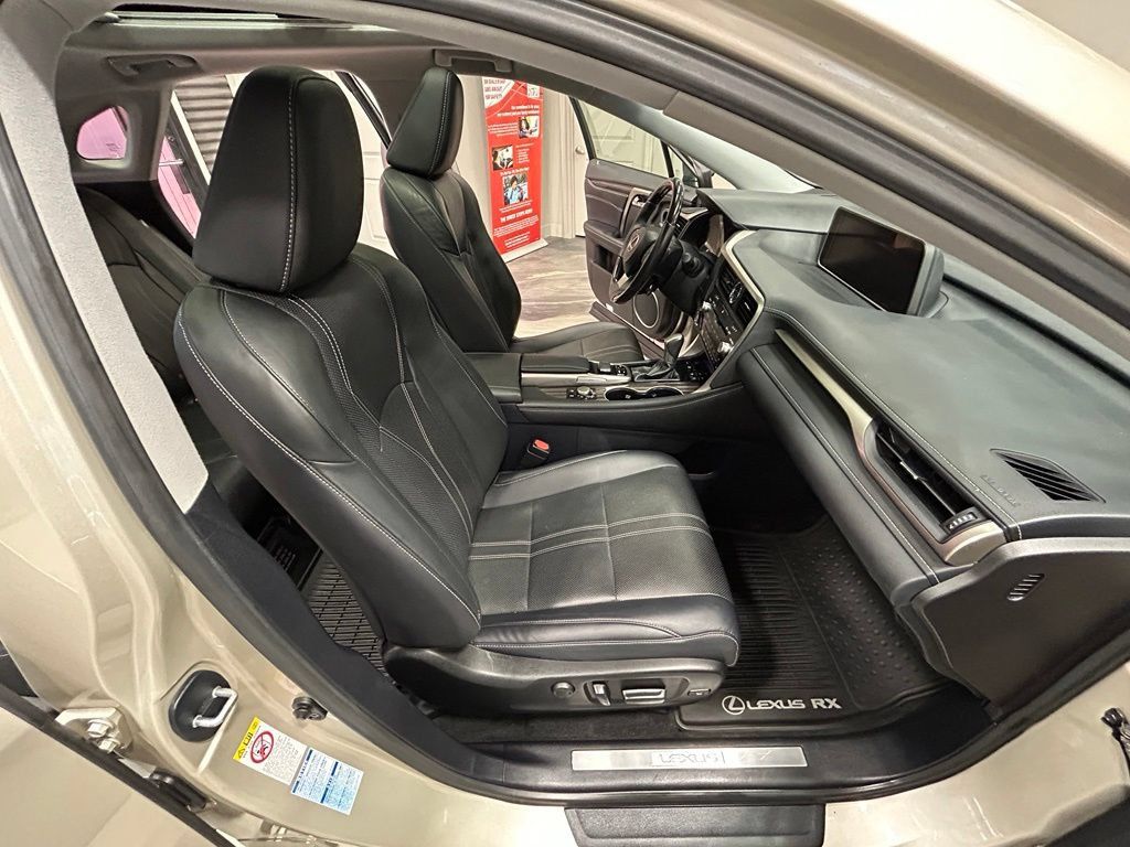 Used 2017 Lexus RX 450h AWD image 43