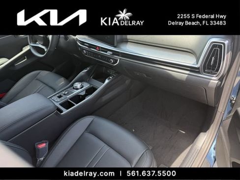 New 2026 Kia Sorento EX w/ EX Premium Package FWD image 11