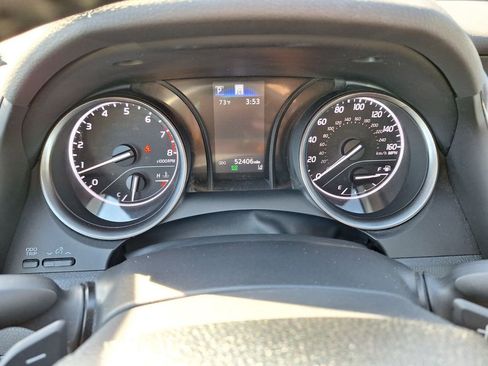 Used 2024 Toyota Camry SE image 14