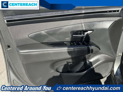 Used 2023 Hyundai Tucson Limited AWD/4WD image 14