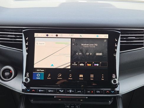 New 2026 Jeep Grand Wagoneer L Limited AWD/4WD image 15