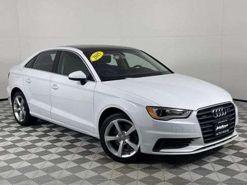 Used 2015 Audi S3 Premium Plus image 2