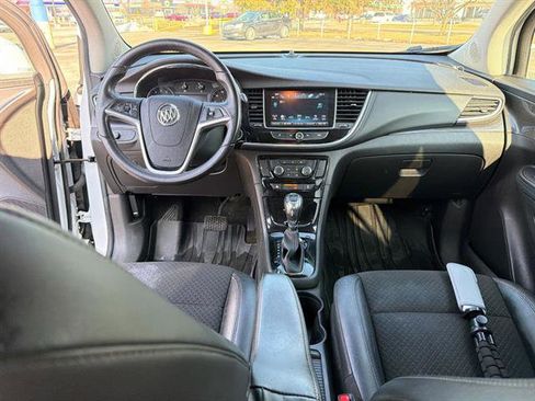 Used 2020 Buick Encore Preferred image 20