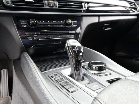 Used 2018 BMW X6 xDrive35i image 11