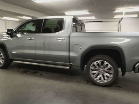 New 2026 GMC Sierra 1500 Denali w/ Denali Reserve Package AWD/4WD image 6