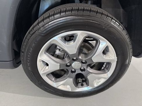 Used 2020 Jeep Compass Limited AWD/4WD image 7