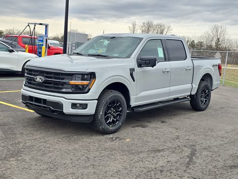 New 2026 Ford F150 XLT w/ Equipment Group 302A MID image 2