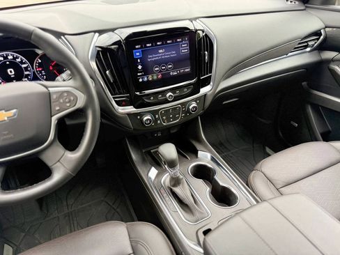 Used 2023 Chevrolet Traverse High Country w/ LPO, Floor Liner Package FWD image 21