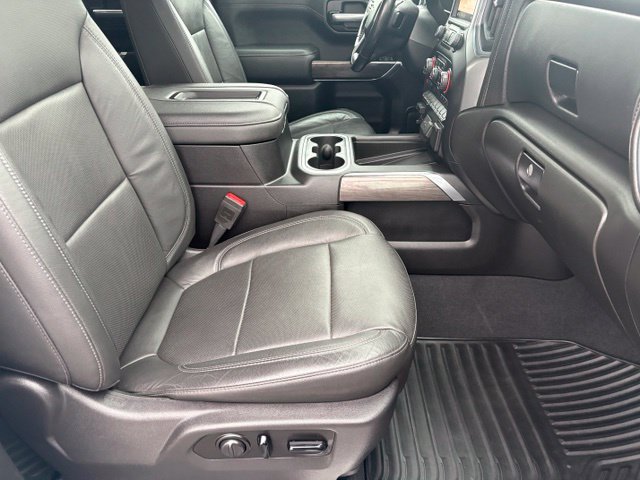 Used 2019 Chevrolet Silverado 1500 LTZ w/ LTZ Plus Package AWD/4WD image 18
