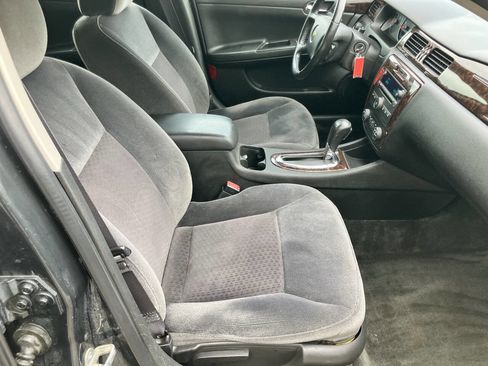 Used 2012 Chevrolet Impala LT image 27