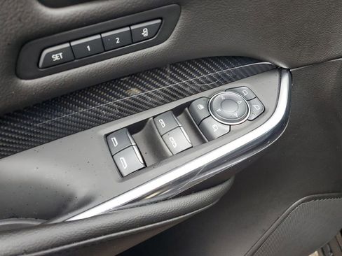 Certified 2024 Cadillac XT4 Sport w/ Cold Weather Package image 20