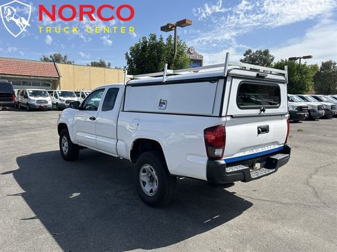 Used 2022 Toyota Tacoma SR RWD image 6