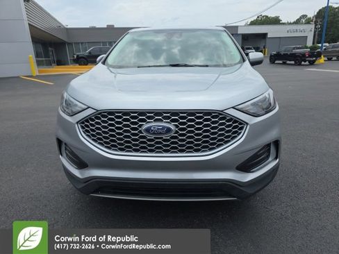 Used 2024 Ford Edge SEL AWD/4WD image 2