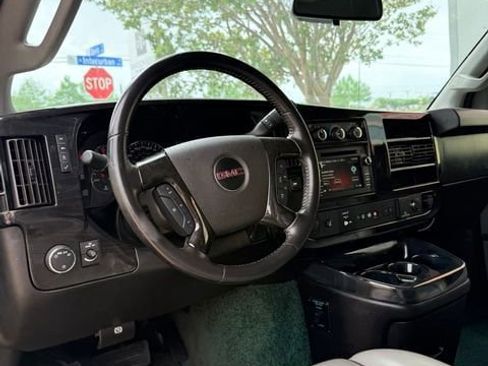 Used 2019 GMC Savana 2500 Extended RWD image 20