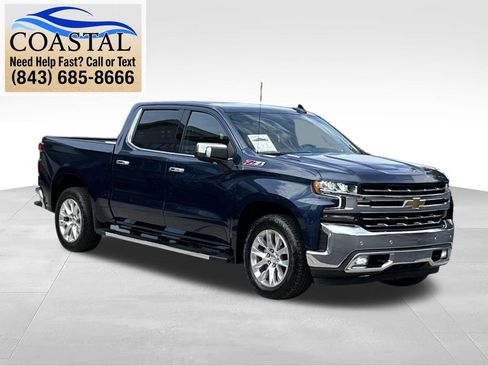 Used 2021 Chevrolet Silverado 1500 LTZ AWD/4WD image 4