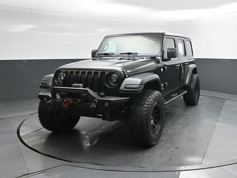 Used 2018 Jeep Wrangler Unlimited Sport S image 30