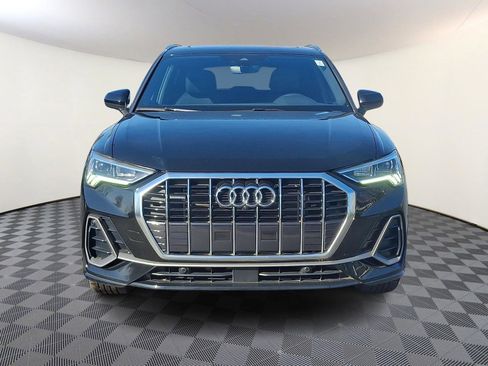Used 2023 Audi Q3 2.0T Premium Plus w/ Premium Plus Package image 2