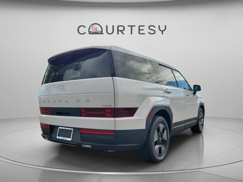 New 2026 Hyundai Santa Fe SE image 3