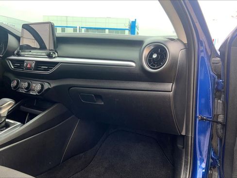 Used 2023 Kia Forte LXS FWD image 17