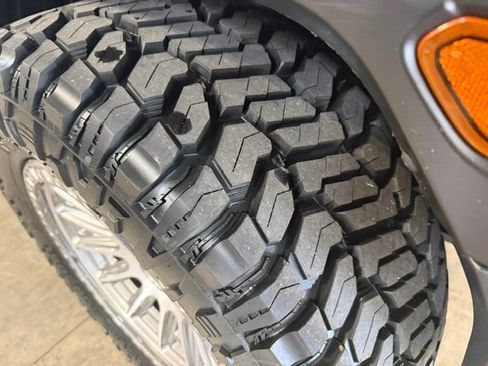 Used 2020 Jeep Wrangler Unlimited Sport AWD/4WD image 4