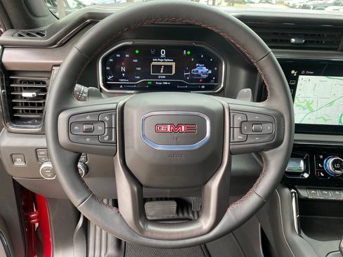 Used 2025 GMC Sierra 1500 AT4X image 22