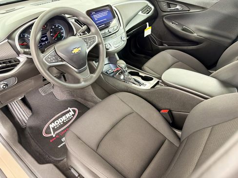 Used 2023 Chevrolet Malibu LS w/ Driver Confidence Package FWD image 15