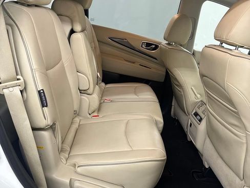 Used 2019 INFINITI QX60 Pure AWD/4WD image 32