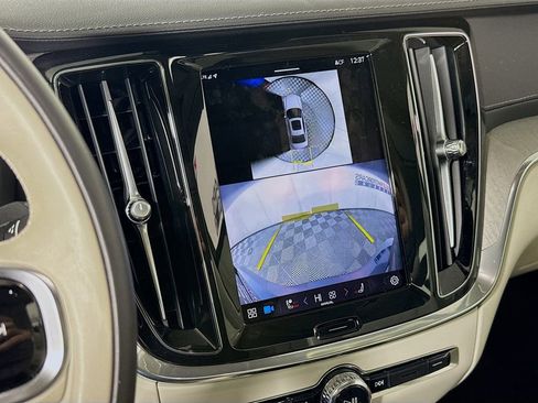 Used 2024 Volvo S60 T8 Ultimate w/ Climate Package image 14